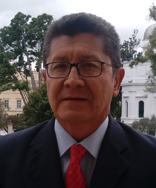  El representante Rubén Darío Molano el apoyo a los paneleros y la protección de la apicola.